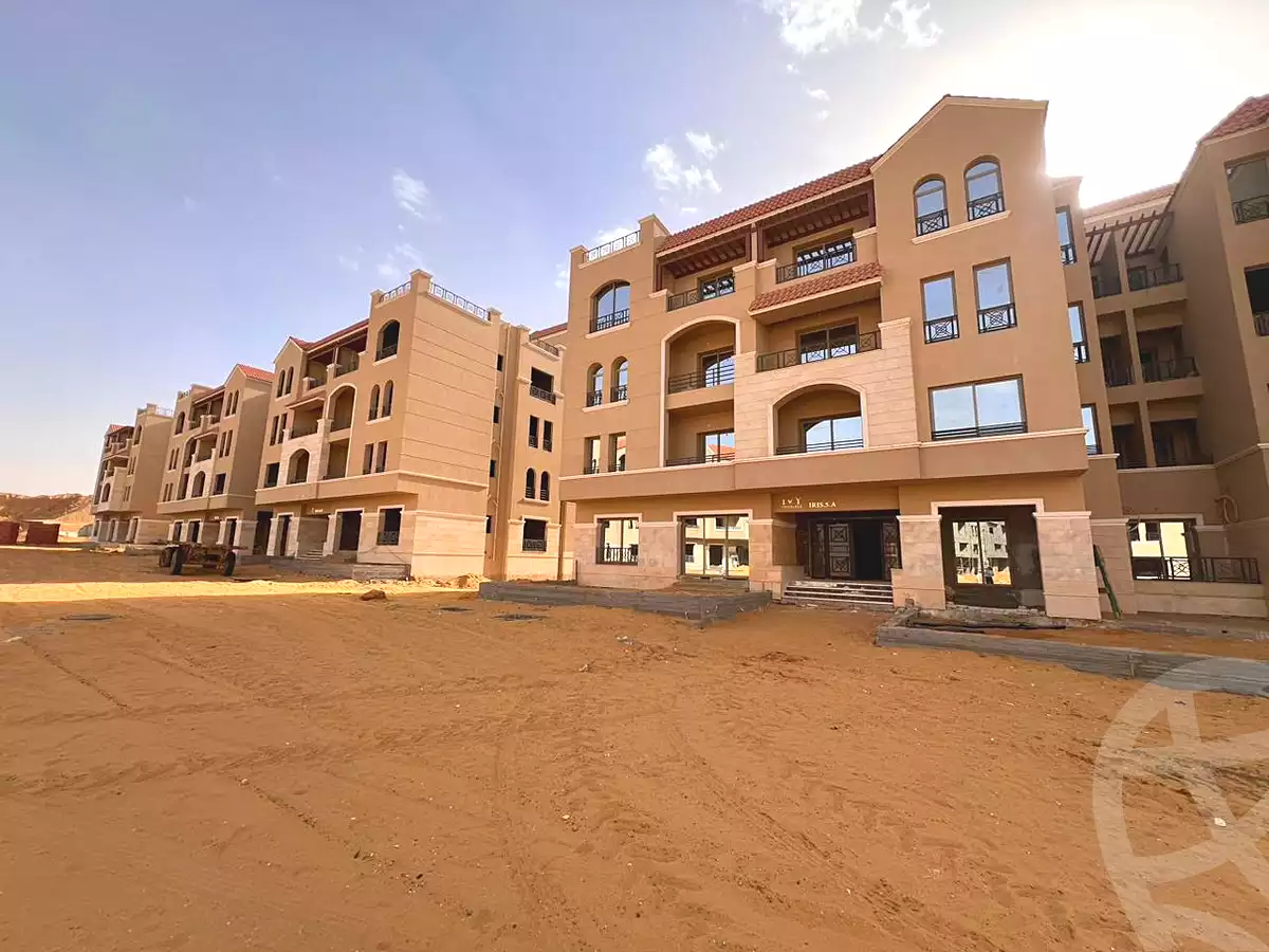 https://aqarmap.com.eg/ar/listing/6818345-for-sale-cairo-el-shorouk-compounds-maadi-view