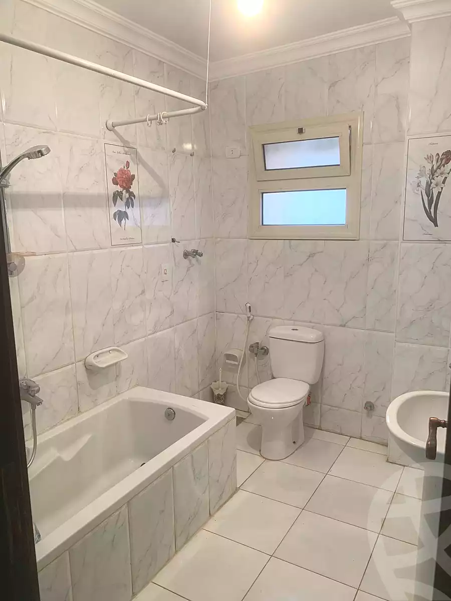 https://aqarmap.com.eg/ar/listing/6818636-for-rent-cairo-el-sheikh-zayed-city-mntq-fr-y-bmdyn-lshykh-zyd