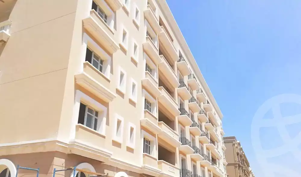 https://aqarmap.com.eg/en/listing/6818635-for-sale-cairo-new-cairo-compounds-mountain-view-hyde-park