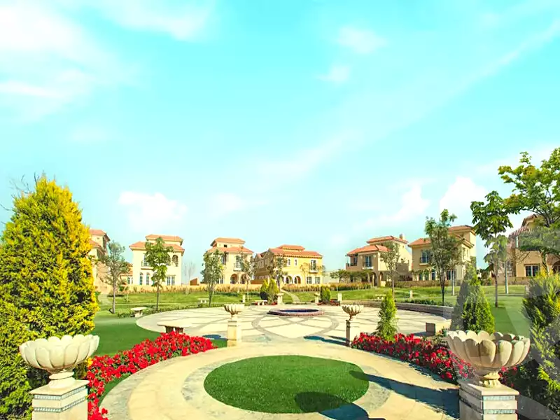 https://aqarmap.com.eg/en/listing/6818668-for-sale-cairo-new-cairo-compounds-hyde-park-centre-ville-hyde-park