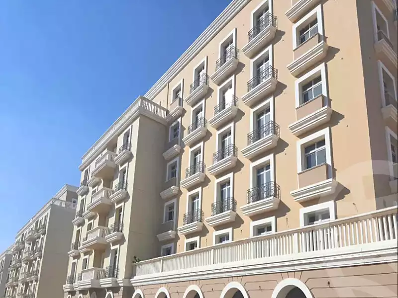https://aqarmap.com.eg/en/listing/6818668-for-sale-cairo-new-cairo-compounds-hyde-park-centre-ville-hyde-park