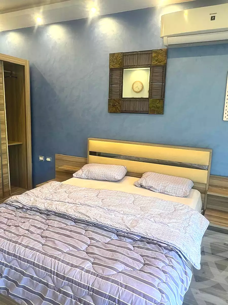 https://aqarmap.com.eg/ar/listing/6818818-for-rent-cairo-el-sheikh-zayed-city-compounds-kmbwnd-wn-16-swdyk