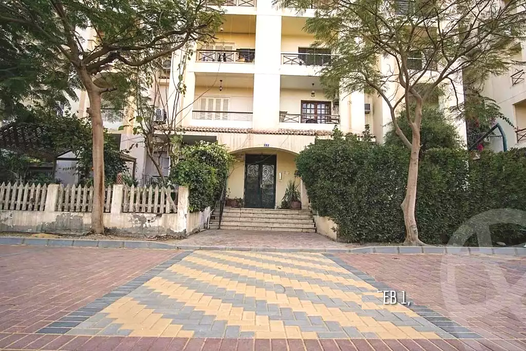 https://aqarmap.com.eg/en/listing/6819120-for-sale-cairo-el-sheikh-zayed-city-compounds-hadayek-el-mohandiseen