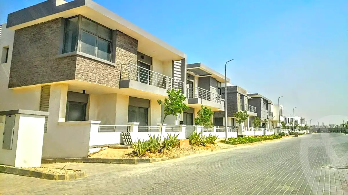 https://aqarmap.com.eg/ar/listing/6819202-for-sale-cairo-new-cairo-compounds-tag-city-shalya-taj-city