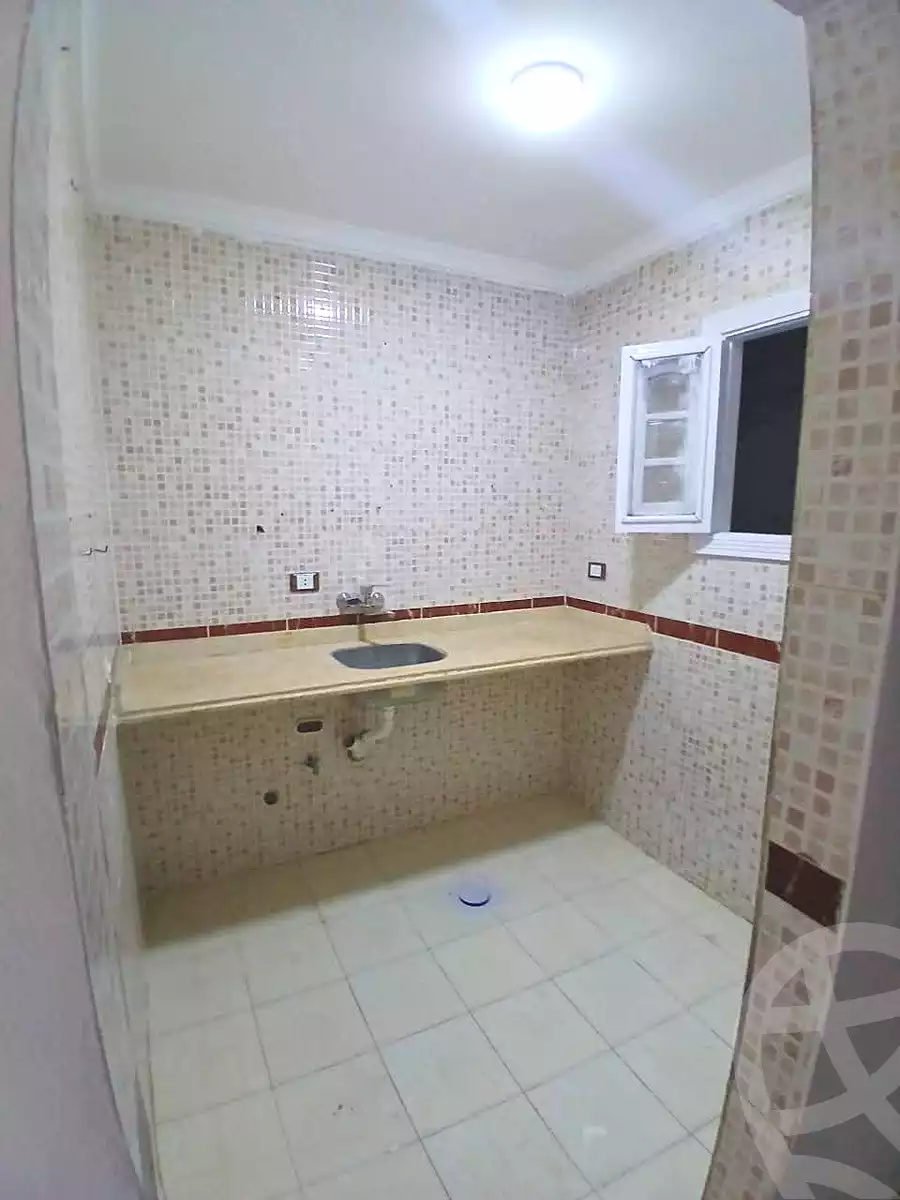https://aqarmap.com.eg/en/listing/6819391-for-sale-alexandria-lsywf-el-falki