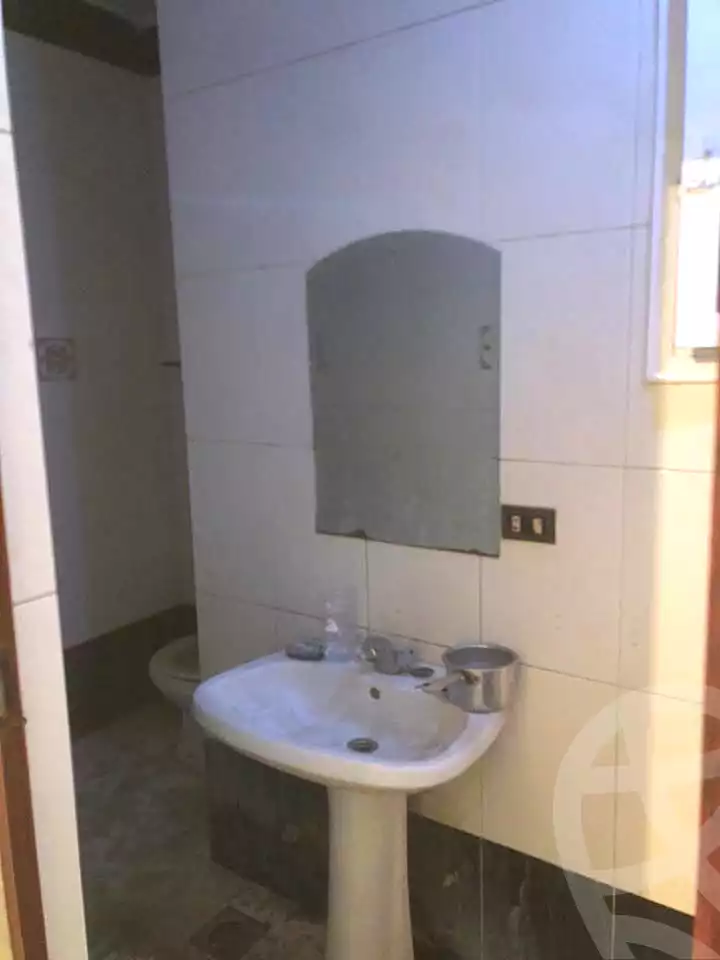 https://aqarmap.com.eg/ar/listing/6820475-for-sale-cairo-el-haram-shareaa-khatem-el-morsalen