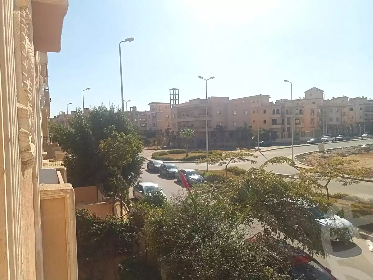 https://aqarmap.com.eg/en/listing/6820978-for-sale-cairo-el-sheikh-zayed-city-el-hay-elthamen-area-4