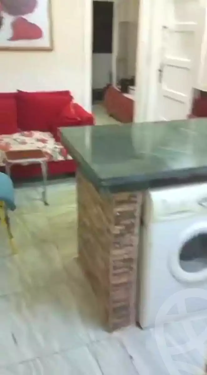 https://aqarmap.com.eg/ar/listing/6821367-for-sale-alexandria-sydy-bshr-sydy-bshr-bhry-shr-mhmwd-l-yswy