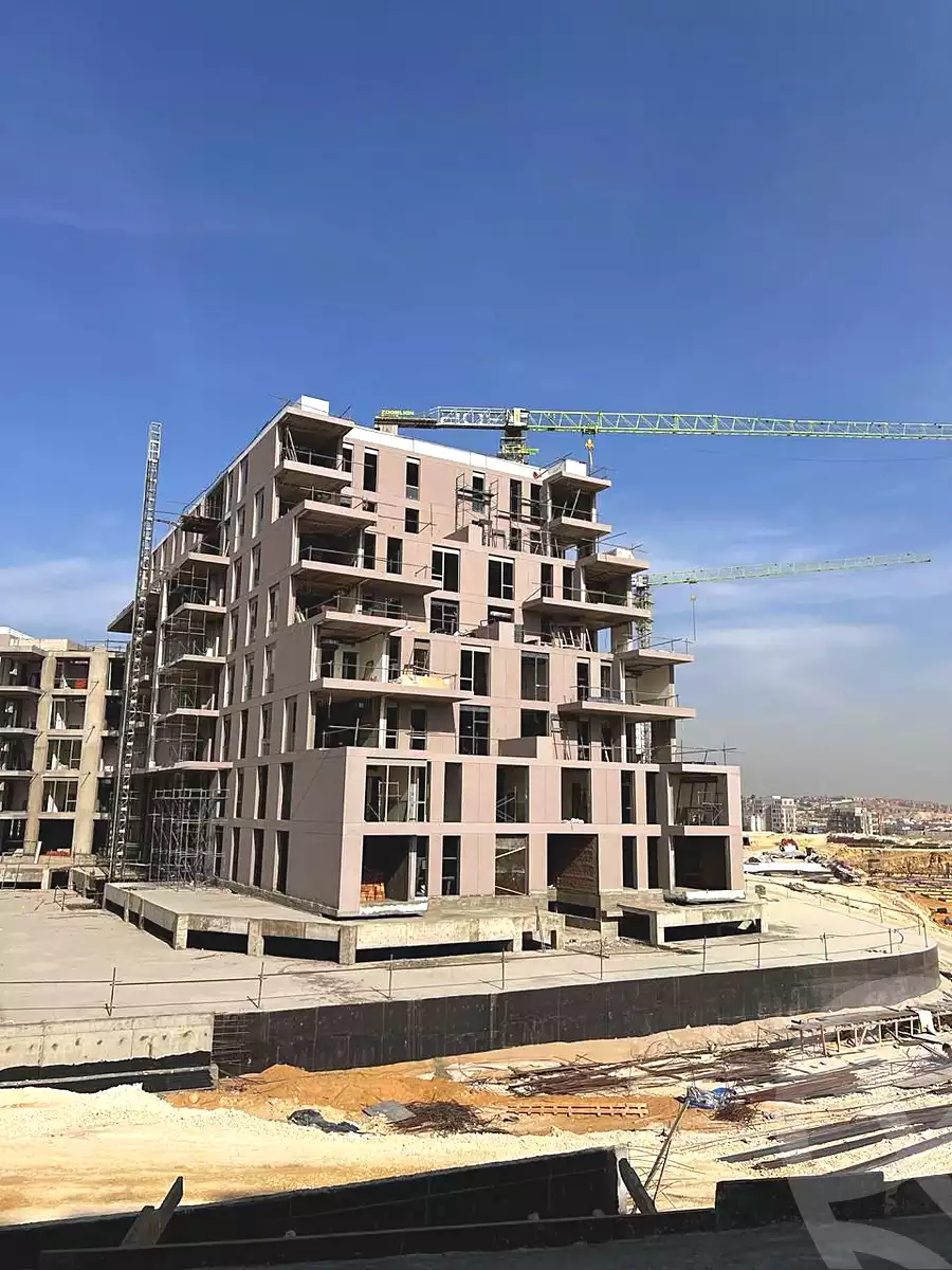 https://aqarmap.com.eg/en/listing/6821081-for-sale-cairo-el-sheikh-zayed-city-compounds-canal-walk-island-205-compound-arkan-palm