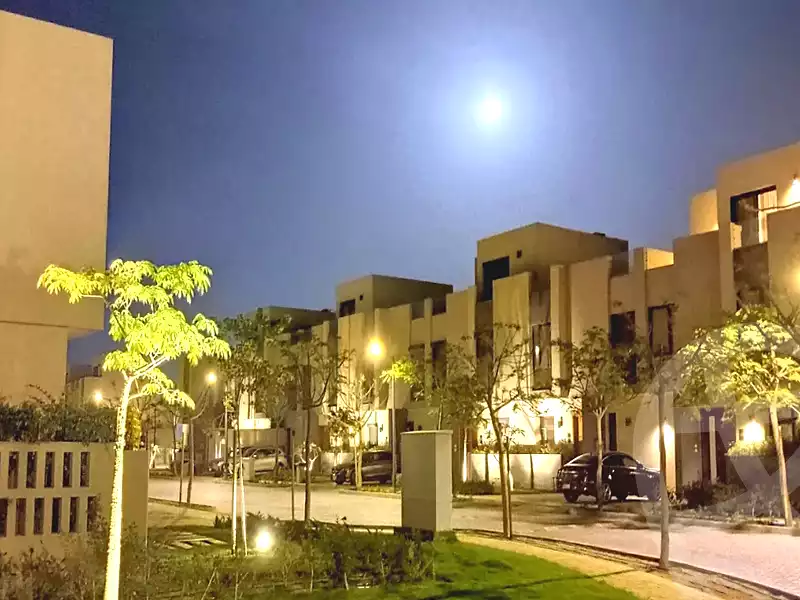 https://aqarmap.com.eg/ar/listing/6821456-for-sale-cairo-el-shorouk-compounds-al-burouj-compound-imkan