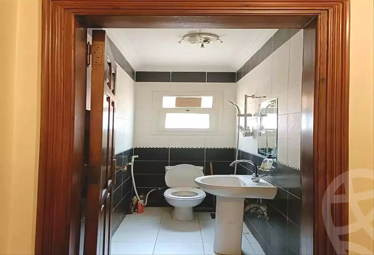 https://aqarmap.com.eg/en/listing/6821840-for-sale-cairo-el-sheikh-zayed-city-small-investor