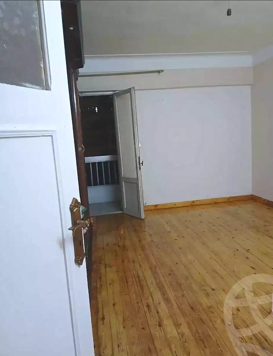 https://aqarmap.com.eg/en/listing/6822327-for-sale-alexandria-el-asafra-shr-jml-bd-lnsr