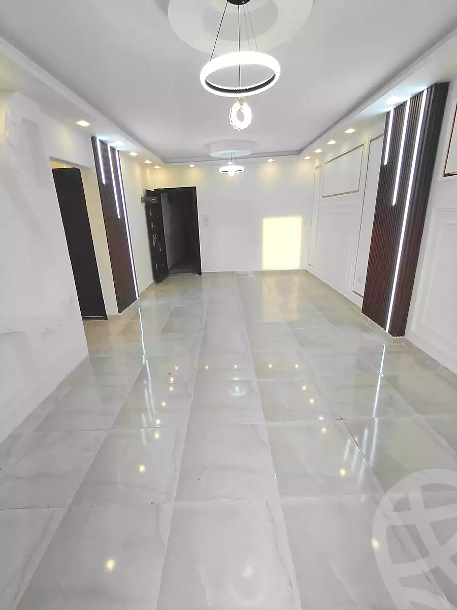 https://aqarmap.com.eg/ar/listing/6822516-for-sale-alexandria-sydy-bshr-sydy-bshr-bhry-gamal-abd-el-nasir-st