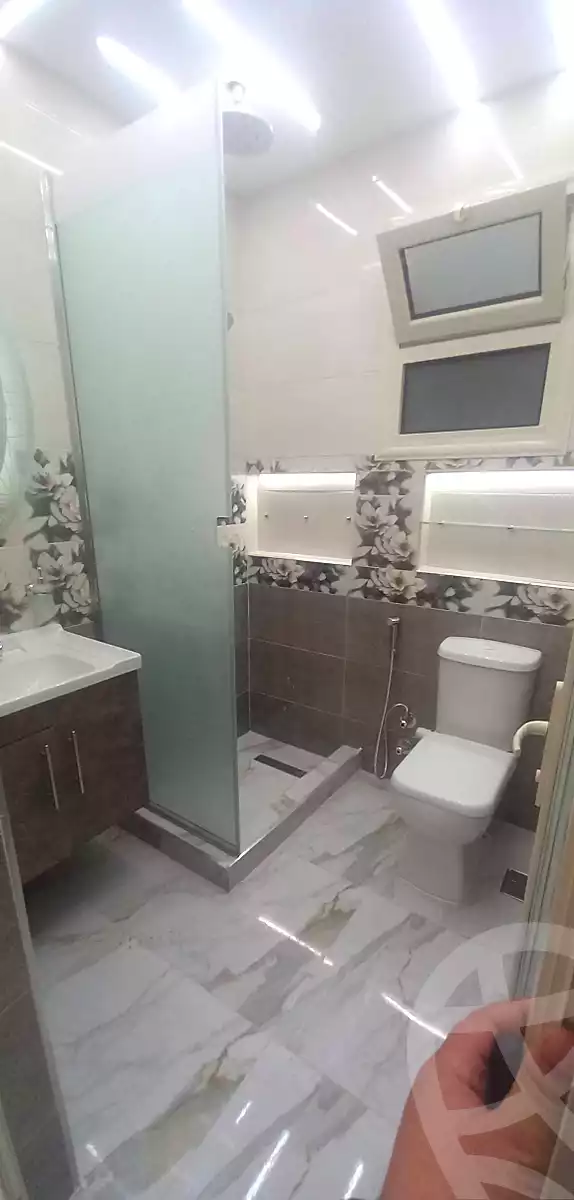 https://aqarmap.com.eg/en/listing/6822672-for-sale-alexandria-lsywf-el-falki
