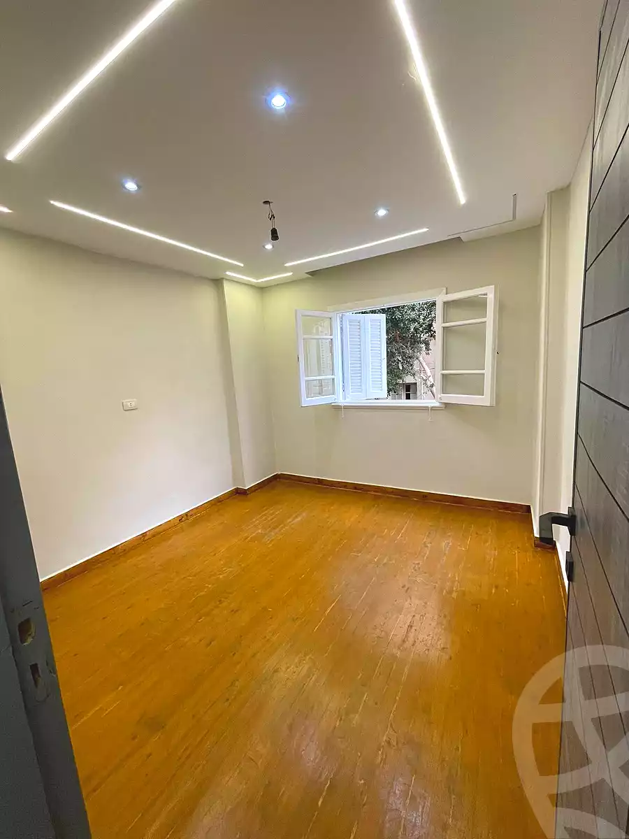 https://aqarmap.com.eg/ar/listing/6822709-for-sale-alexandria-camp-cesar