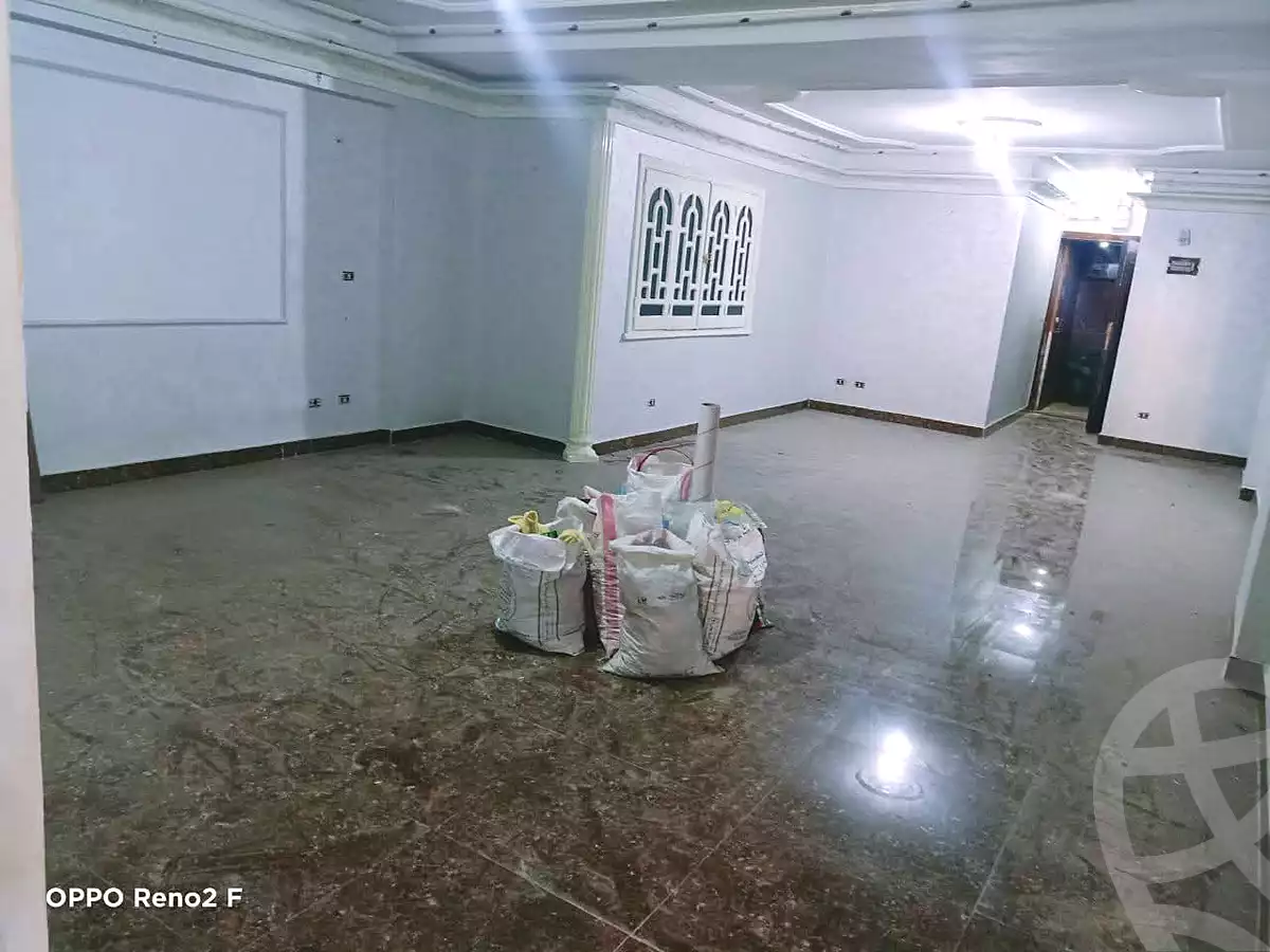 https://aqarmap.com.eg/ar/listing/6822722-for-sale-alexandria-ganaklis