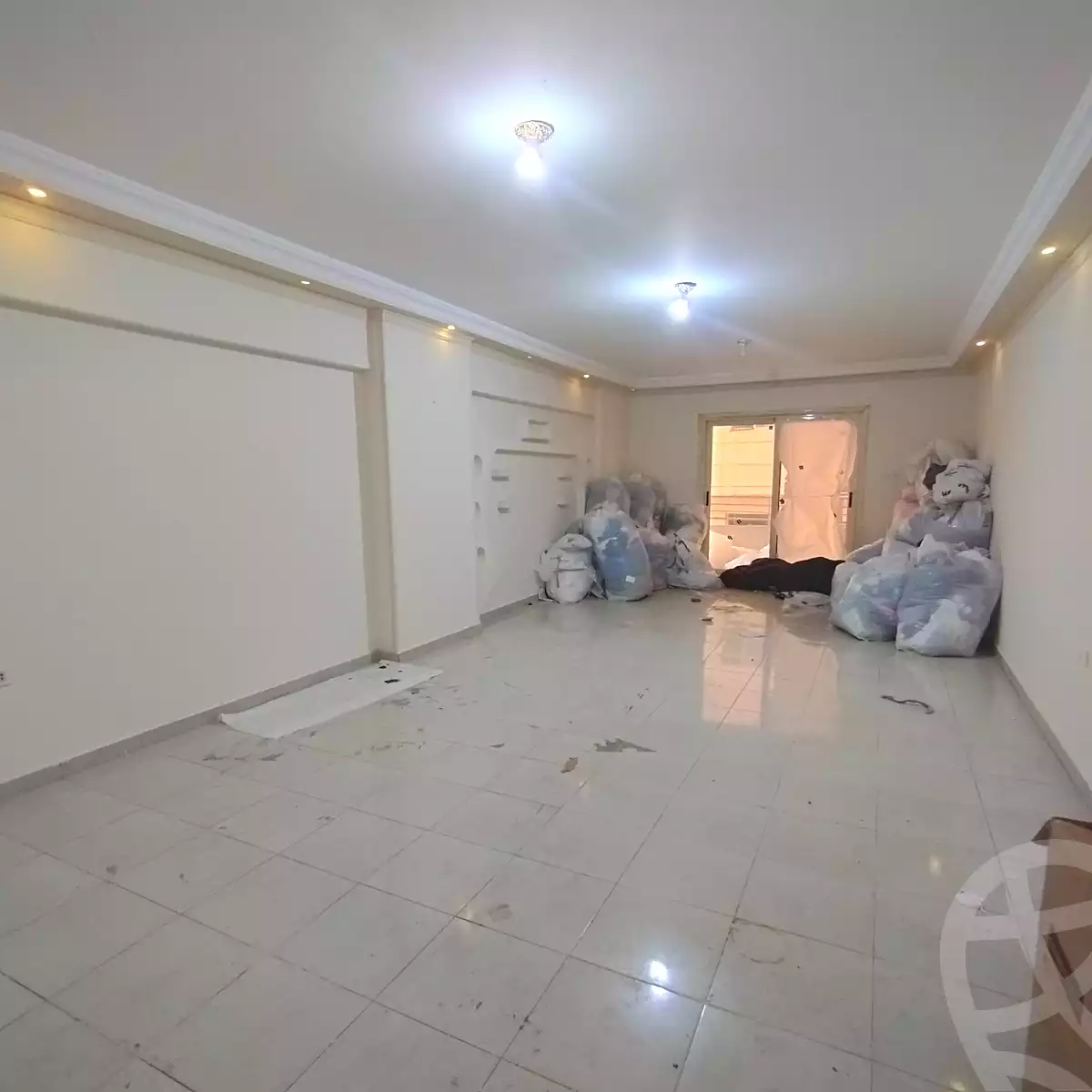 https://aqarmap.com.eg/ar/listing/6822737-for-rent-alexandria-el-asafra-shr-mlk-hfny