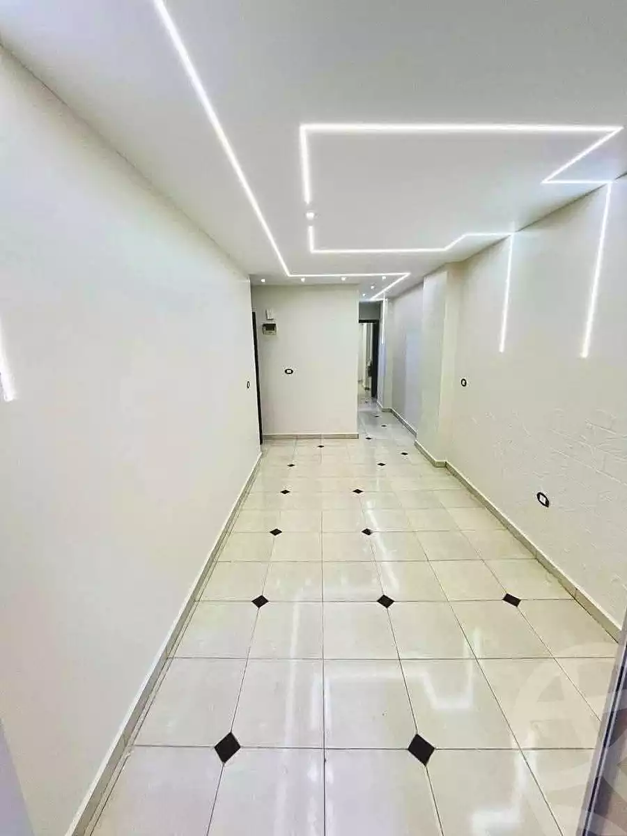 https://aqarmap.com.eg/ar/listing/6822768-for-sale-alexandria-lsywf-shamaa