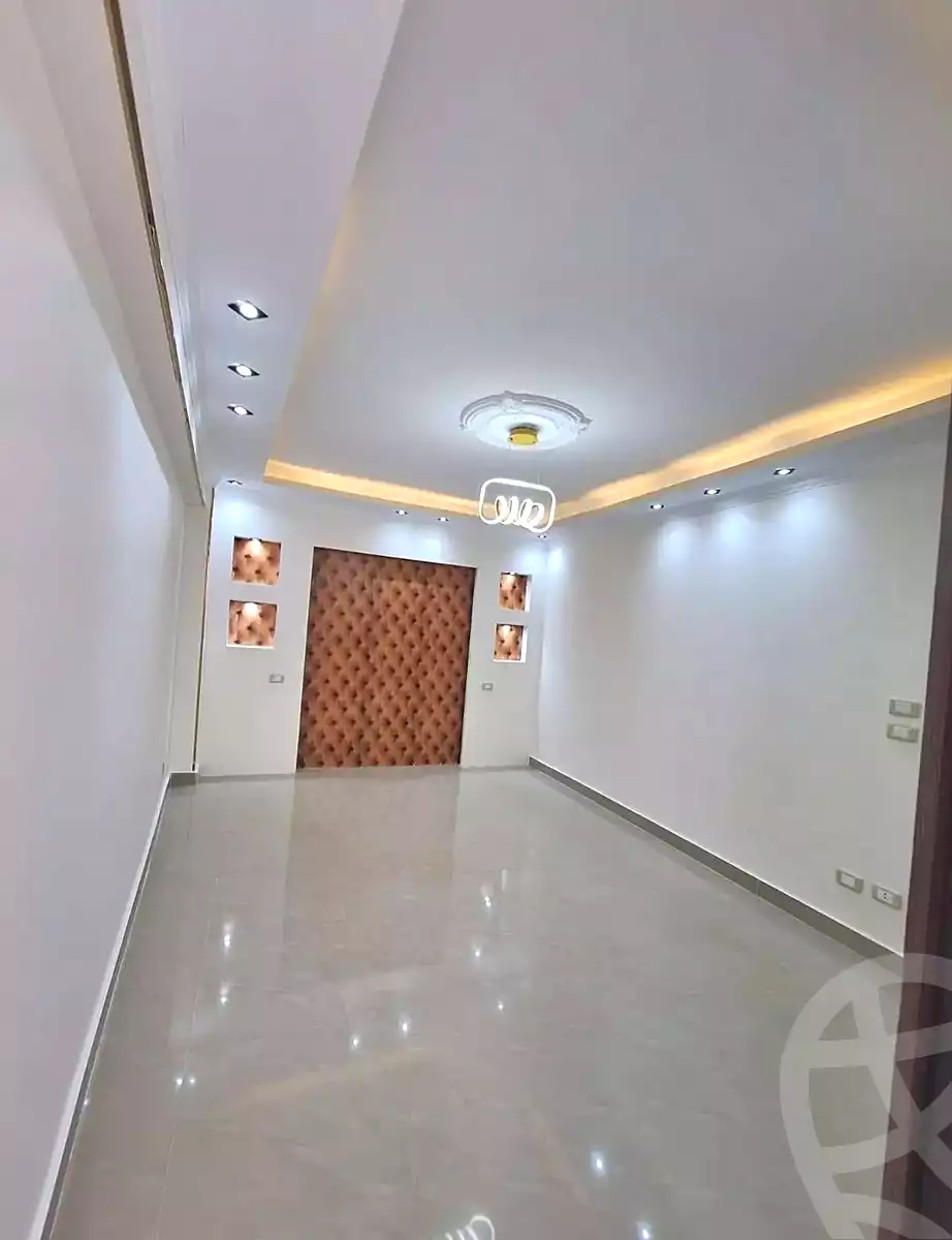 https://aqarmap.com.eg/ar/listing/6823102-for-sale-alexandria-sydy-bshr-sydy-bshr-bhry-gamal-abd-el-nasir-st