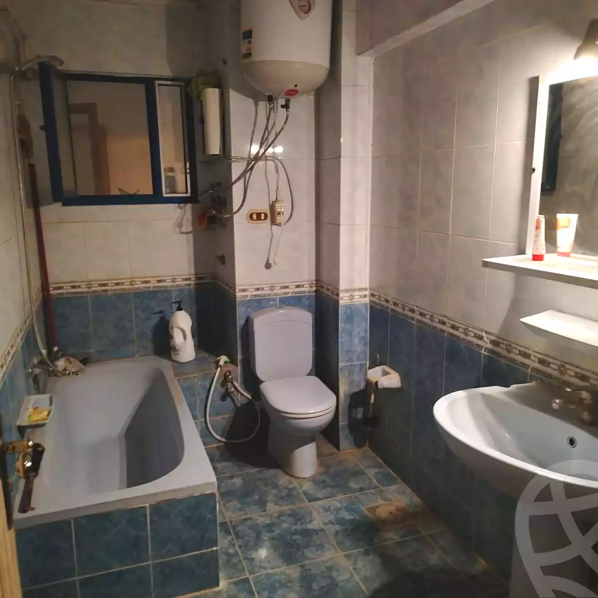 https://aqarmap.com.eg/en/listing/6823111-for-sale-alexandria-ganaklis-compounds-in-ganaklis