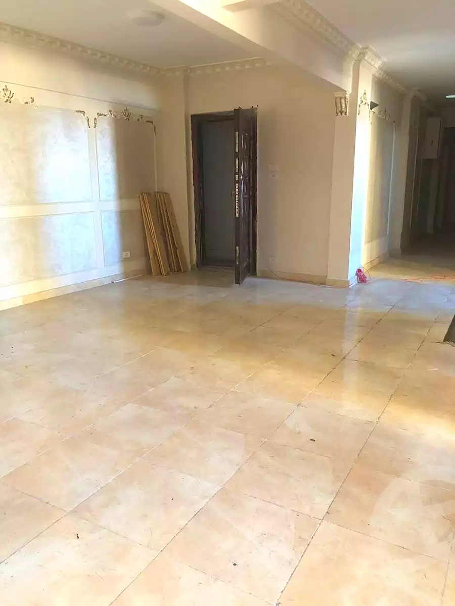 https://aqarmap.com.eg/ar/listing/6823273-for-sale-alexandria-sydy-bshr-sydy-bshr-bhry-shr-khld-bn-lwlyd