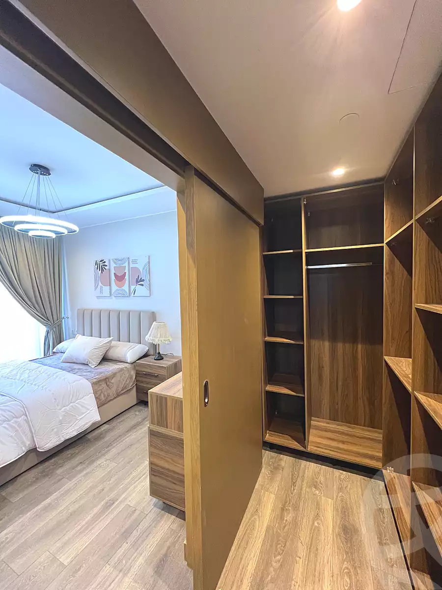 https://aqarmap.com.eg/ar/listing/6823325-for-rent-cairo-el-sheikh-zayed-city-compounds-zyd-wr-llttwyr-park-towers-zed-el-sheikh-zayed-compound