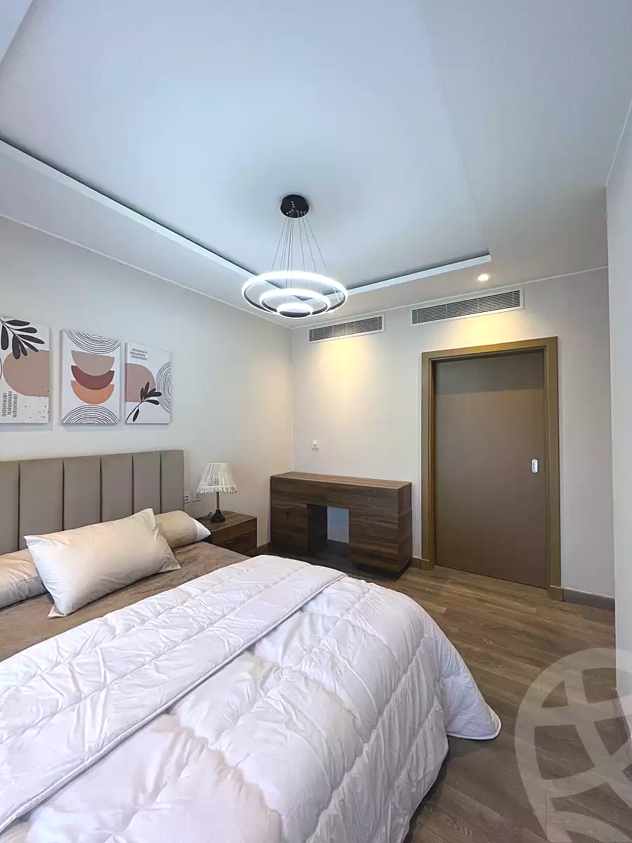 https://aqarmap.com.eg/ar/listing/6823325-for-rent-cairo-el-sheikh-zayed-city-compounds-zyd-wr-llttwyr-park-towers-zed-el-sheikh-zayed-compound