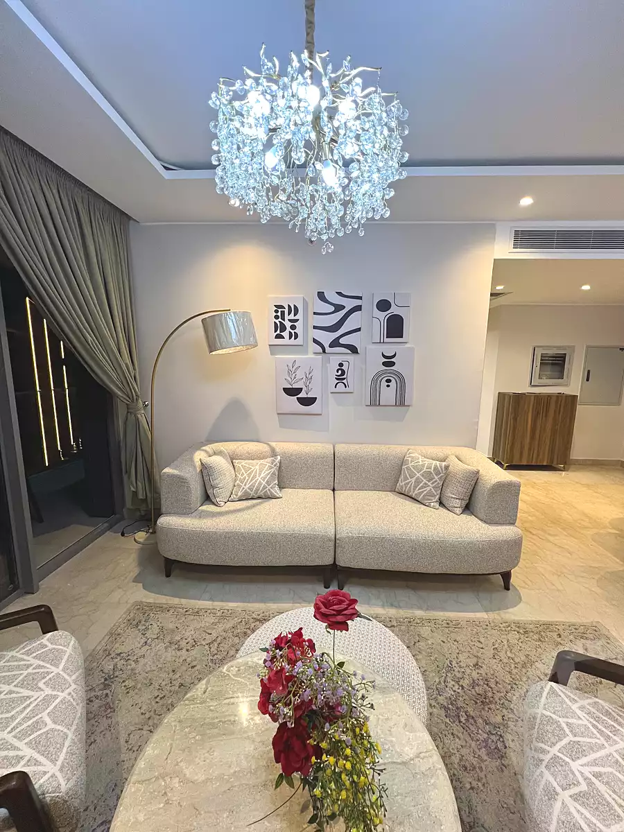 https://aqarmap.com.eg/ar/listing/6823325-for-rent-cairo-el-sheikh-zayed-city-compounds-zyd-wr-llttwyr-park-towers-zed-el-sheikh-zayed-compound