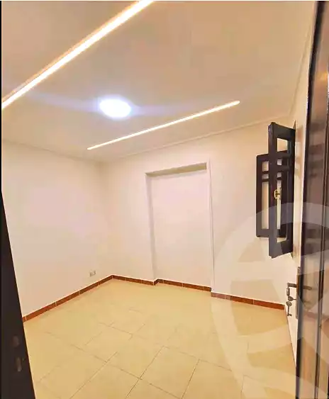 https://aqarmap.com.eg/en/listing/6823434-for-sale-alexandria-sydy-bshr-sydy-bshr-bhry-street-16