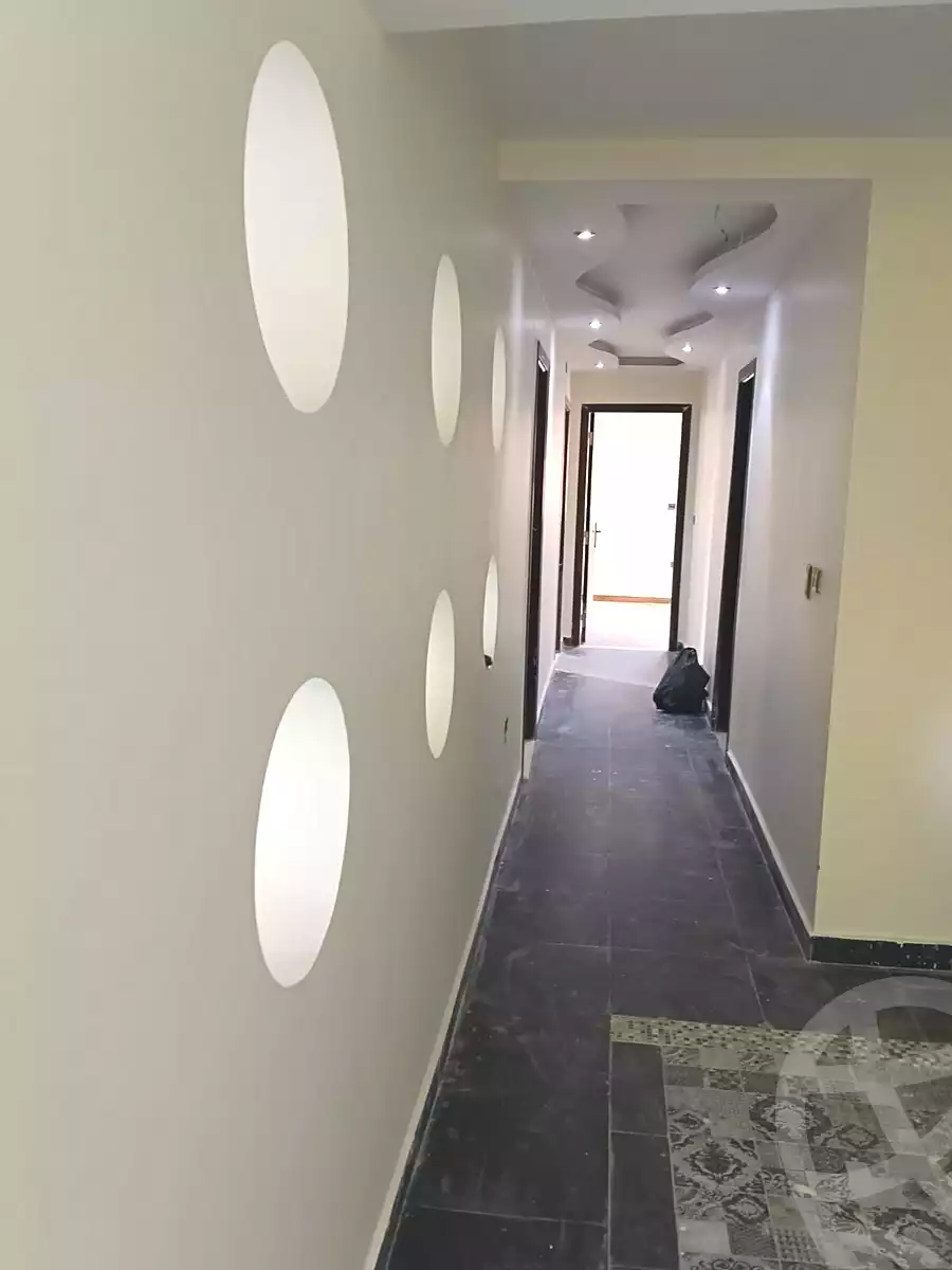 https://aqarmap.com.eg/ar/listing/6823511-for-rent-cairo-el-sheikh-zayed-city-el-hay-elthamen-area-1