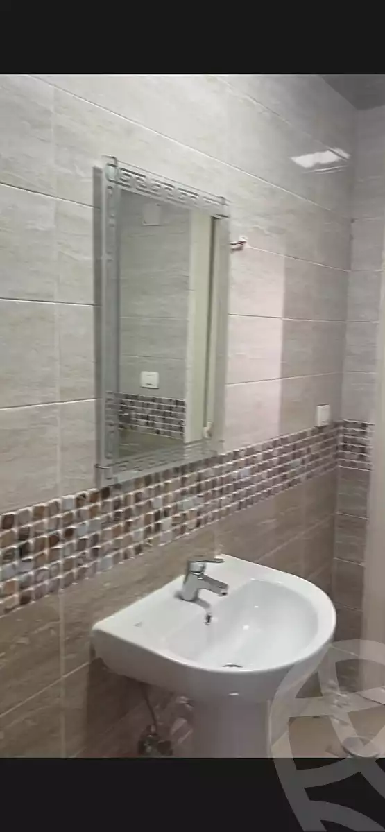 https://aqarmap.com.eg/en/listing/6823625-for-sale-cairo-new-cairo-compounds-light-city