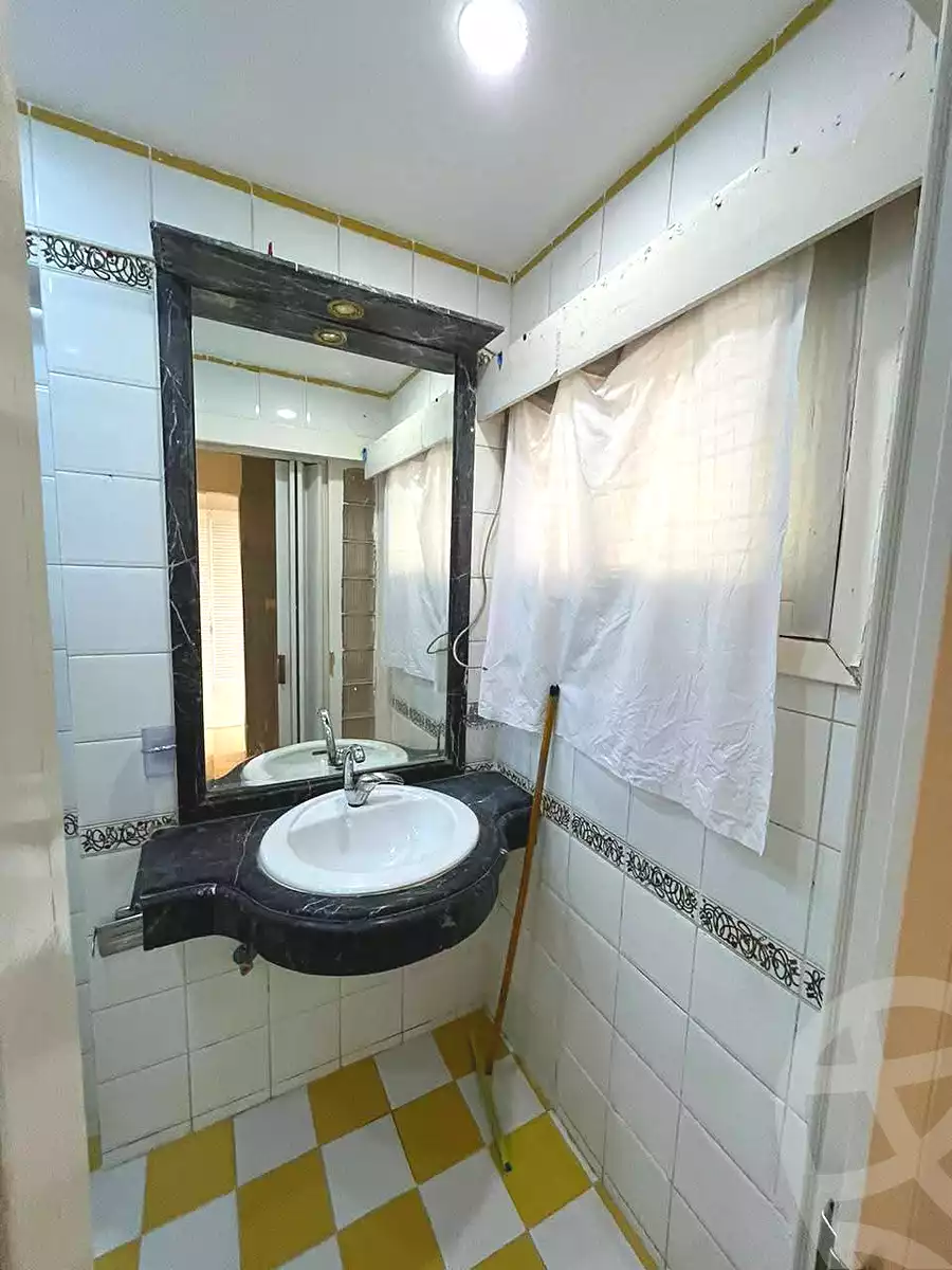 https://aqarmap.com.eg/ar/listing/6823686-for-rent-alexandria-lm-mwr-lm-mwr-lshty-kornesh-el-maamoura-st