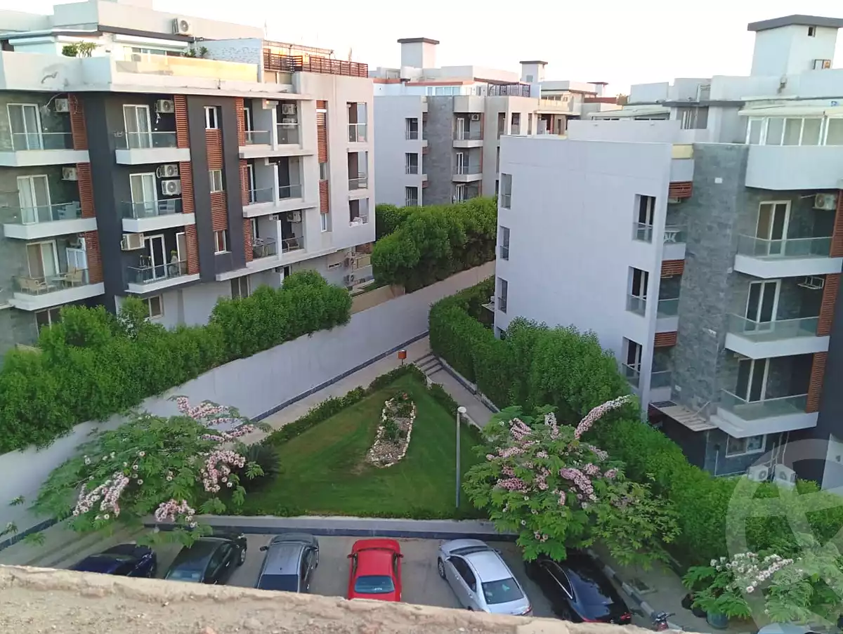 https://aqarmap.com.eg/en/listing/6823746-for-sale-cairo-el-sheikh-zayed-city-compounds-zayed-dunes