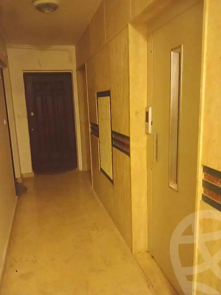 https://aqarmap.com.eg/ar/listing/6824334-for-rent-alexandria-glim