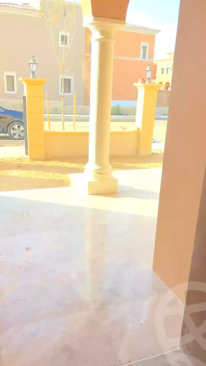 https://aqarmap.com.eg/ar/listing/6825404-for-sale-cairo-new-cairo-compounds-city-gate-sapphire-city-gate