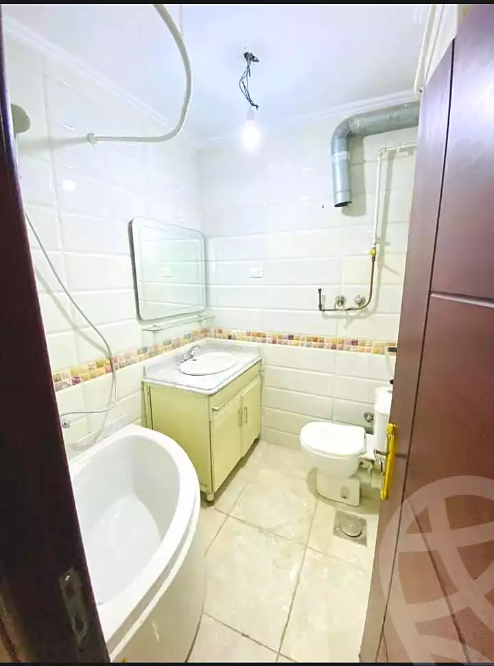 https://aqarmap.com.eg/en/listing/6825600-for-sale-alexandria-el-mandara-alex-el-mandara-bahri-sidi-kamal-st