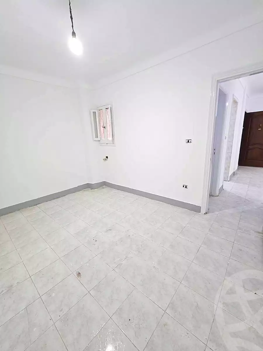 https://aqarmap.com.eg/en/listing/6825778-for-sale-alexandria-sydy-bshr-sydy-bshr-bhry-amr-el-nogomy-st