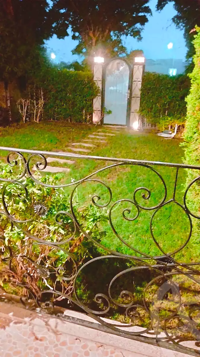 https://aqarmap.com.eg/en/listing/6826133-for-rent-cairo-el-sheikh-zayed-city-compounds-beverly-hills