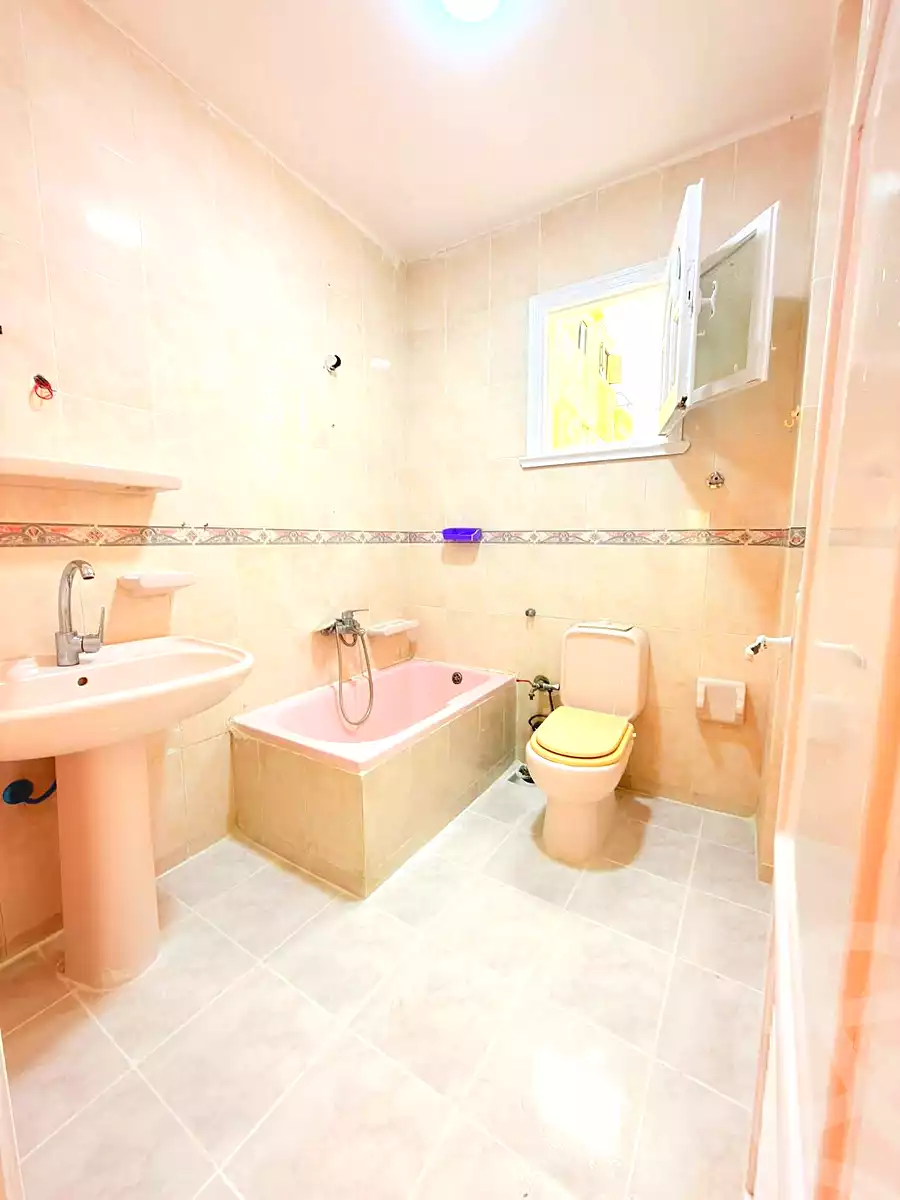 https://aqarmap.com.eg/ar/listing/6826565-for-sale-alexandria-l-jmy-shataa-el-nakheel