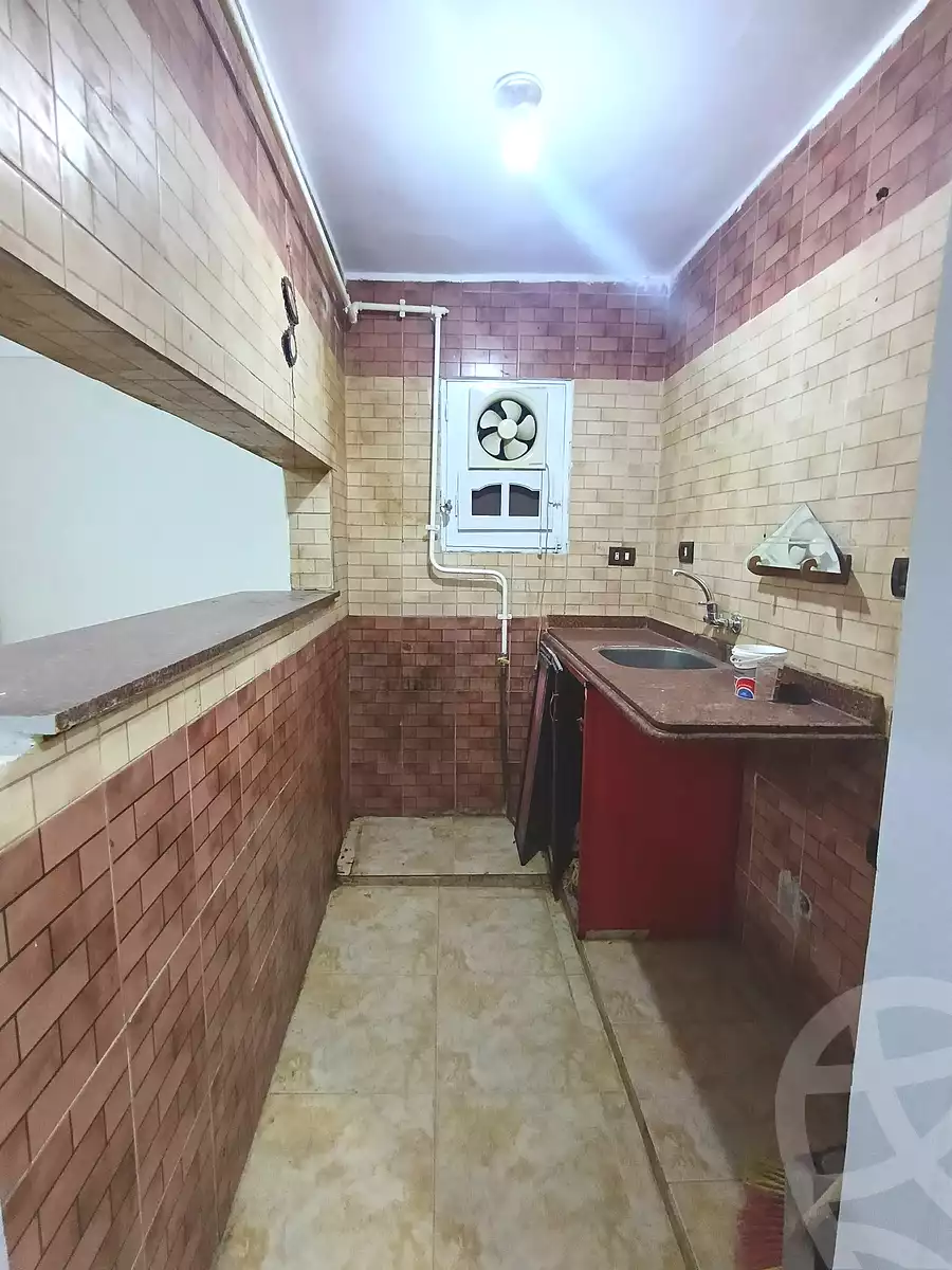 https://aqarmap.com.eg/ar/listing/6826619-for-sale-alexandria-lsywf-el-falki-street-16-el-eslah