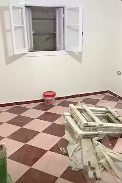 https://aqarmap.com.eg/ar/listing/6827091-for-sale-alexandria-el-asafra-shr-45