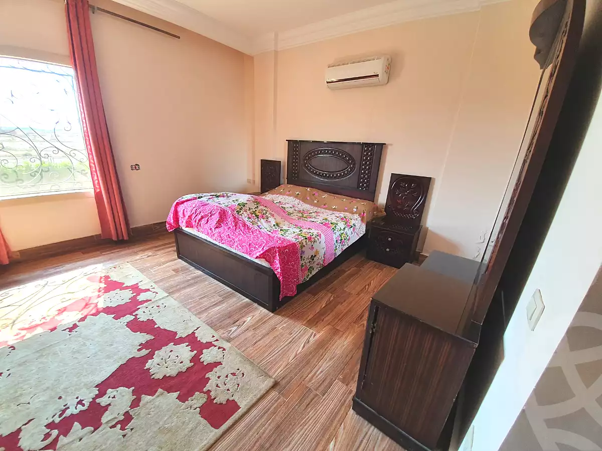 https://aqarmap.com.eg/ar/listing/6827459-for-rent-cairo-6th-of-october-tryq-wsl-dhshwr