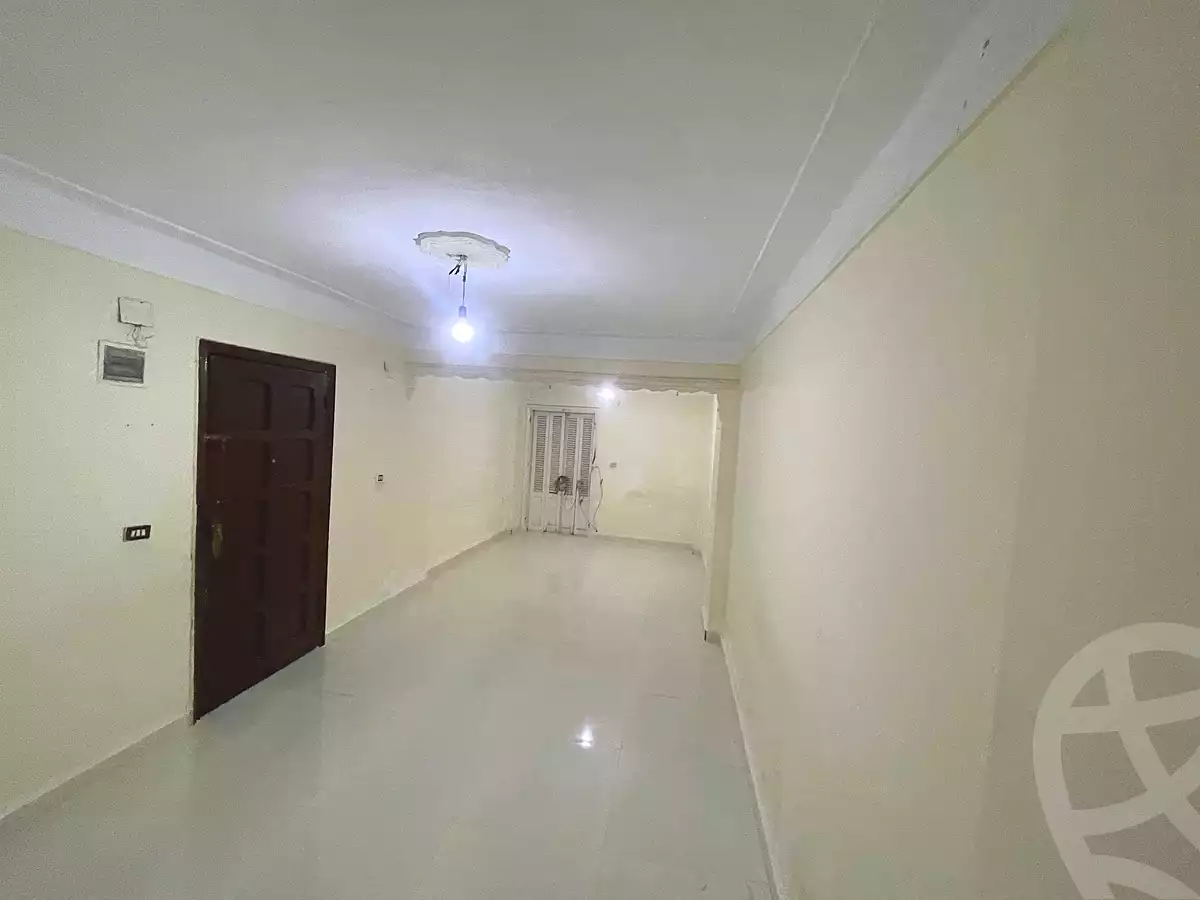https://aqarmap.com.eg/ar/listing/6827485-for-rent-alexandria-zezenia-ibrahim-el-attar-st