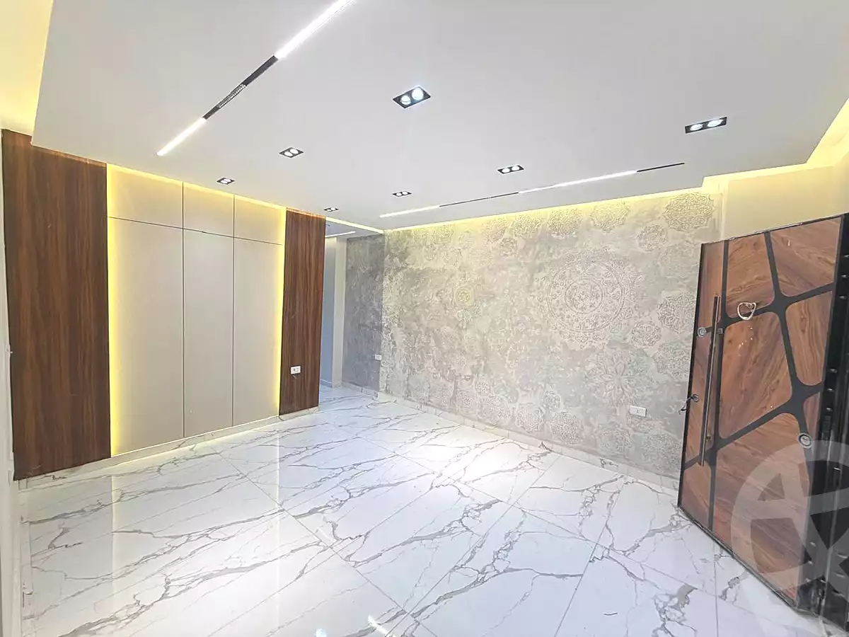 https://aqarmap.com.eg/ar/listing/6827552-for-sale-cairo-el-sheikh-zayed-city-el-hay-el-rabeaa