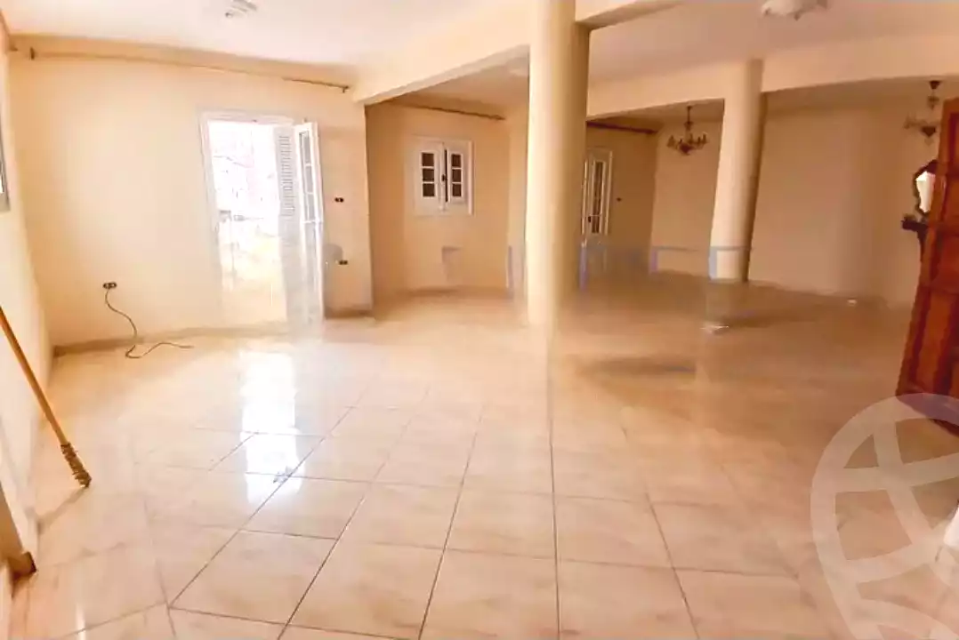 https://aqarmap.com.eg/ar/listing/6827665-for-rent-alexandria-moharram-bey-grin-st