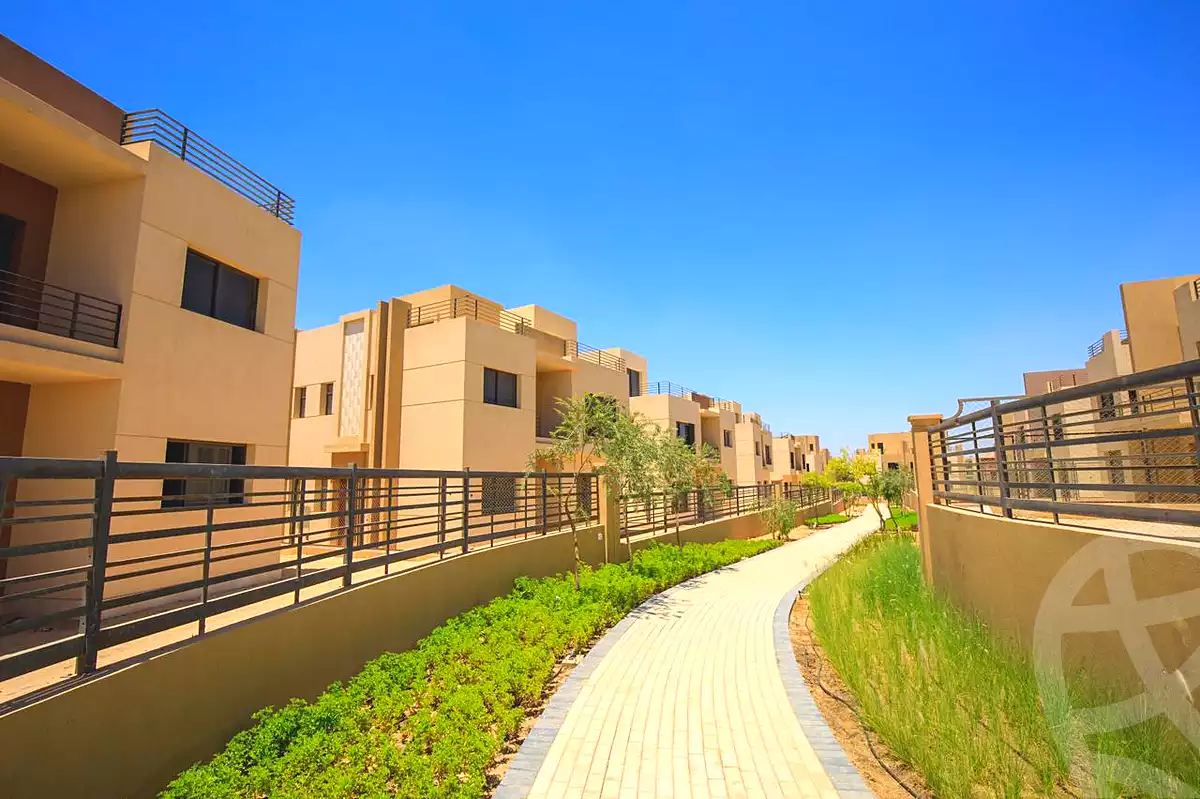 https://aqarmap.com.eg/ar/listing/6827687-for-sale-cairo-el-sheikh-zayed-city-compounds-alma