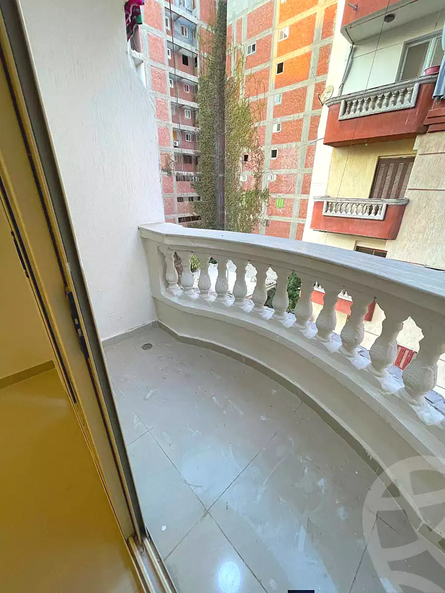 https://aqarmap.com.eg/en/listing/6827730-for-sale-alexandria-l-jmy-lbytsh-shahr-al-assal-st