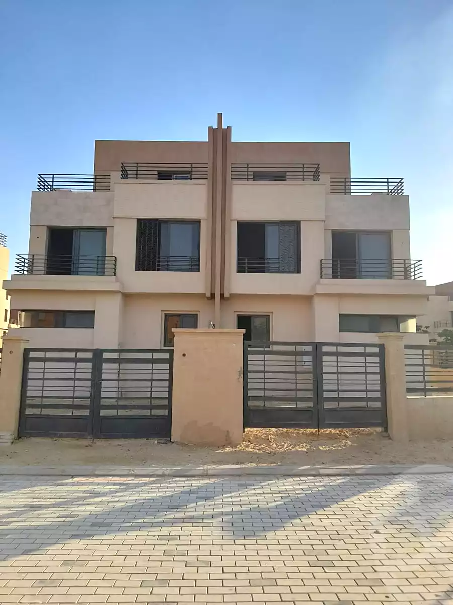 https://aqarmap.com.eg/en/listing/6827743-for-sale-cairo-el-sheikh-zayed-city-compounds-alma