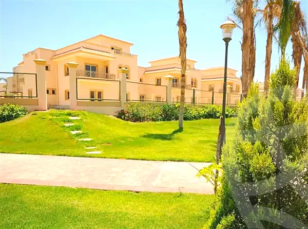 https://aqarmap.com.eg/en/listing/6827788-for-sale-cairo-el-sheikh-zayed-city-compounds-greens