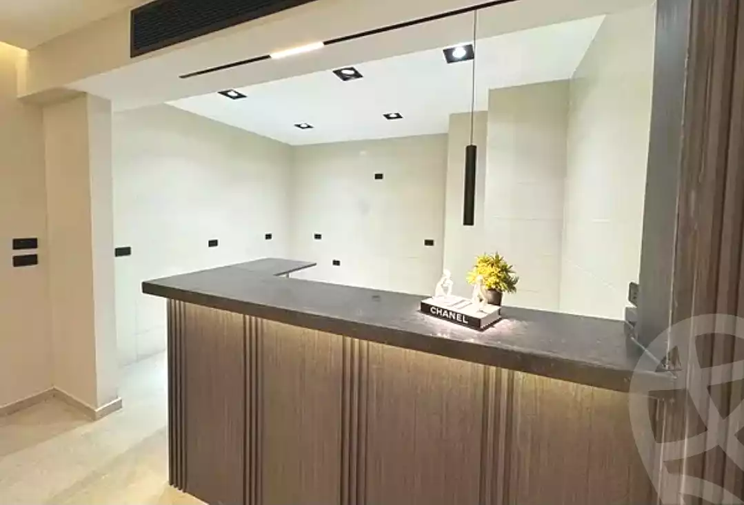 https://aqarmap.com.eg/ar/listing/6828036-for-sale-cairo-mokattam-lhdb-l-ly-shareaa-9